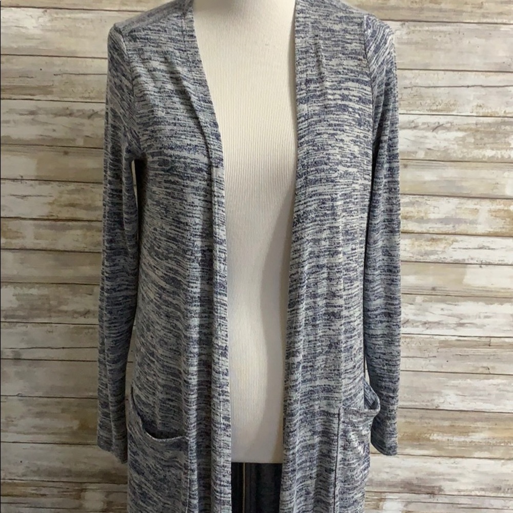 LuLaRoe Sarah cardigan